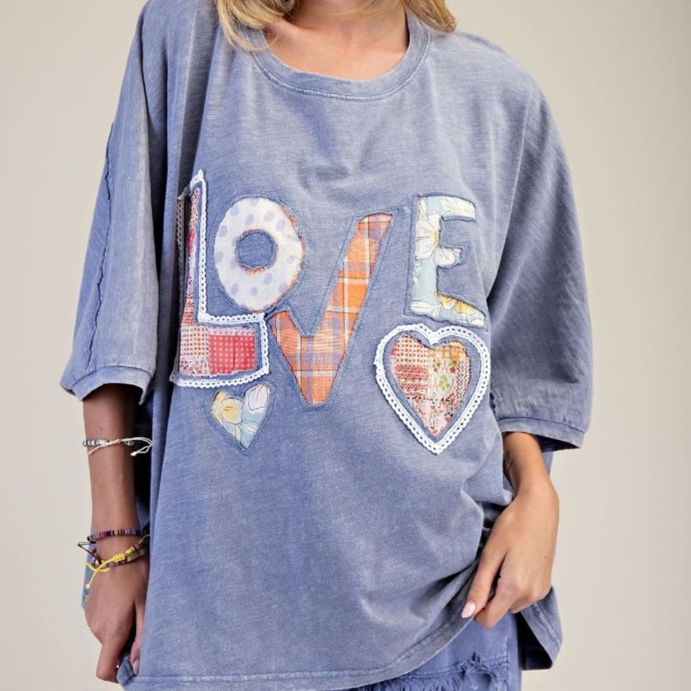 💕 Easel Plus LOVE washed top - Picture 3 of 6